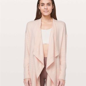 Lululemon Find Your Calm Wrap Chantilly Size 2